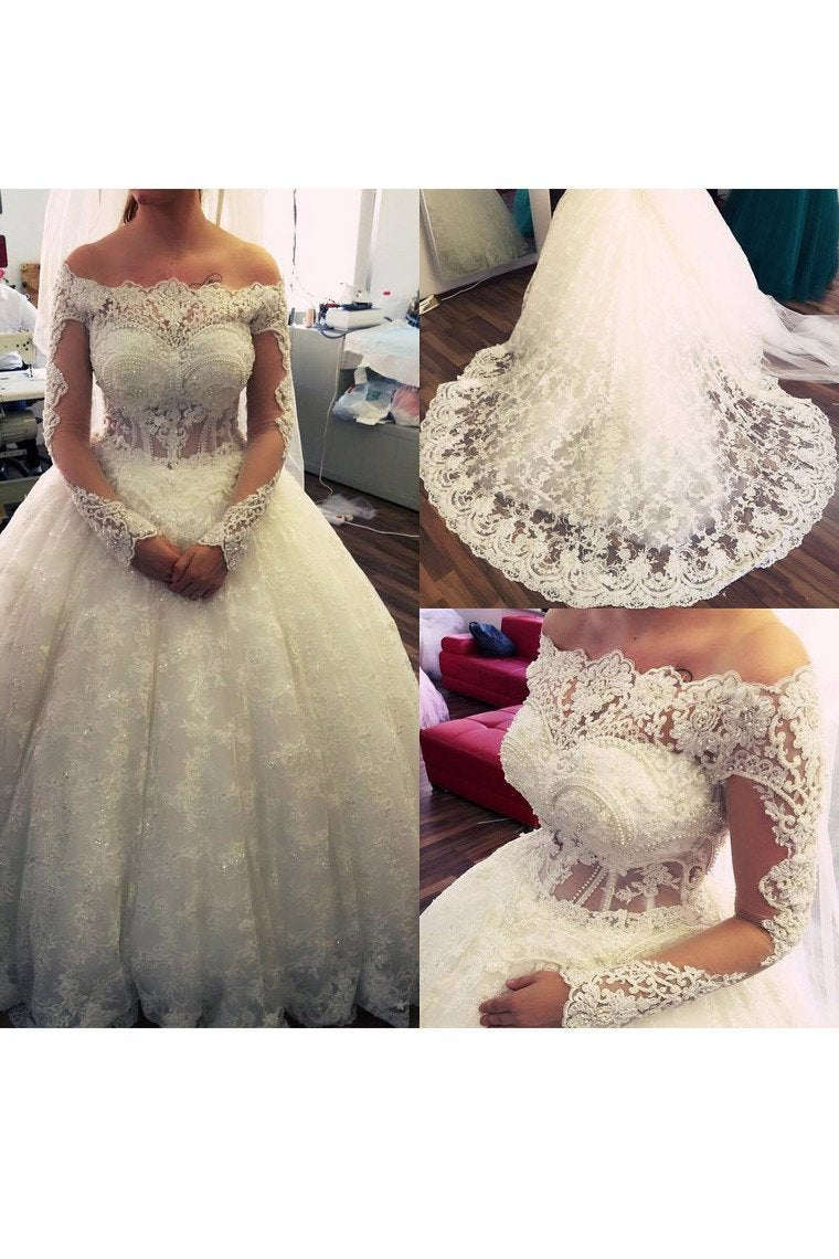 2022 Ball Gown Boat Neck Tulle With Applique And Beads Long Sleeves Wedding